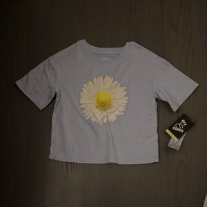 art class Light Blue Tee with Daisy Print